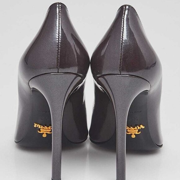 Prada Cafe Patent Leather Pointed Toe Pumps Size 5/35.5 - Picture 4 of 5